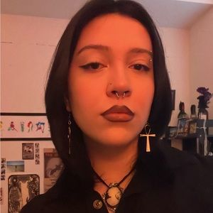 Meet your Posher, Mariana